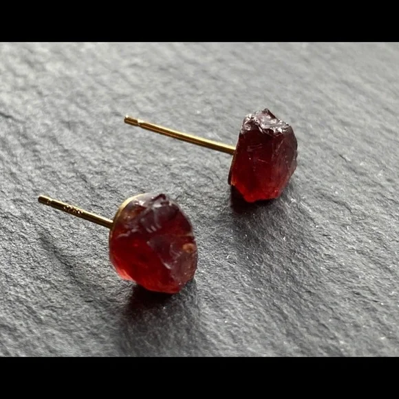 Red garnet earrings - Picture 3 of 3